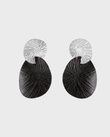 Nolla earrings silver black half pair right